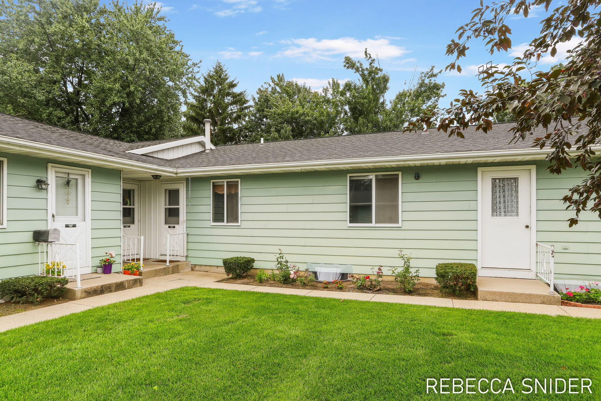 5692 Leisure S Drive SE Grand Rapids MI 49548