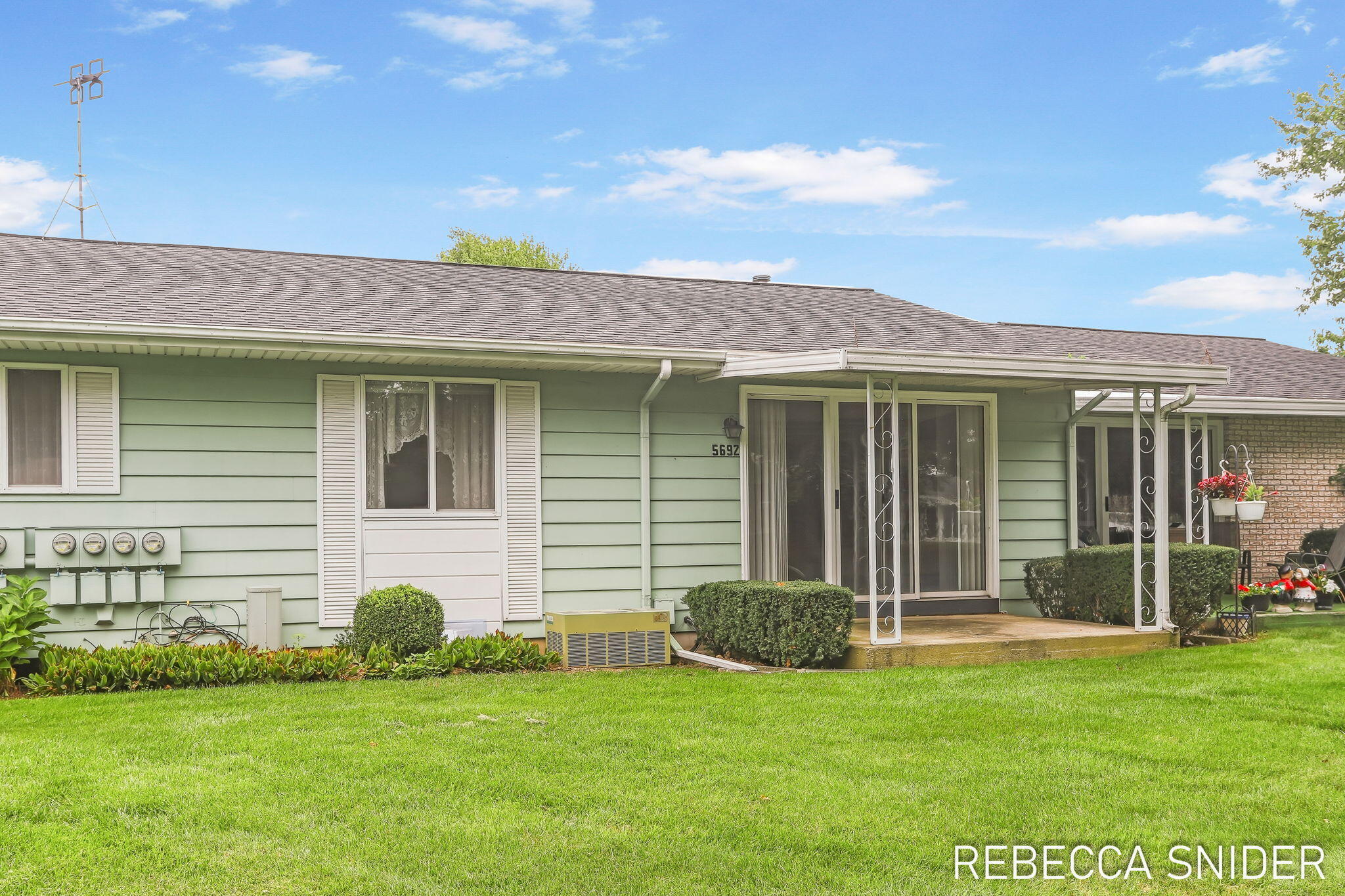 5692 Leisure S Drive SE Grand Rapids MI 49548