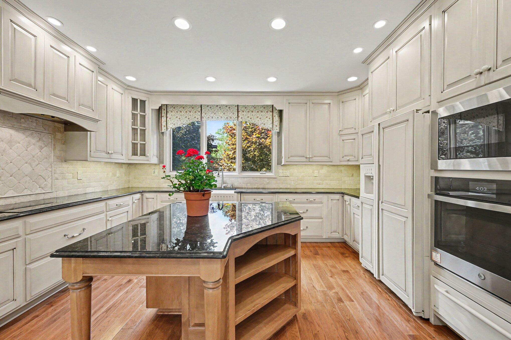 4175 Lake Terrace Drive Kalamazoo MI 49008