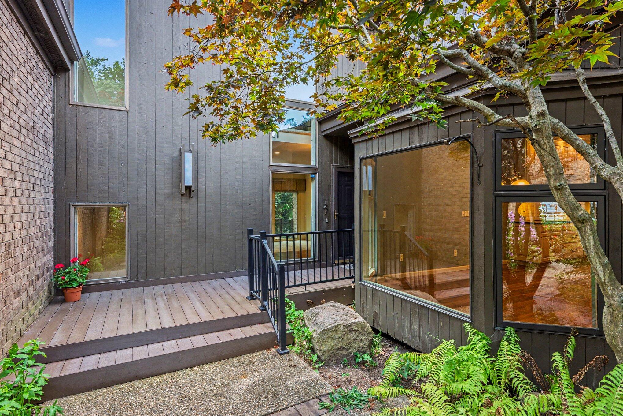4175 Lake Terrace Drive Kalamazoo MI 49008