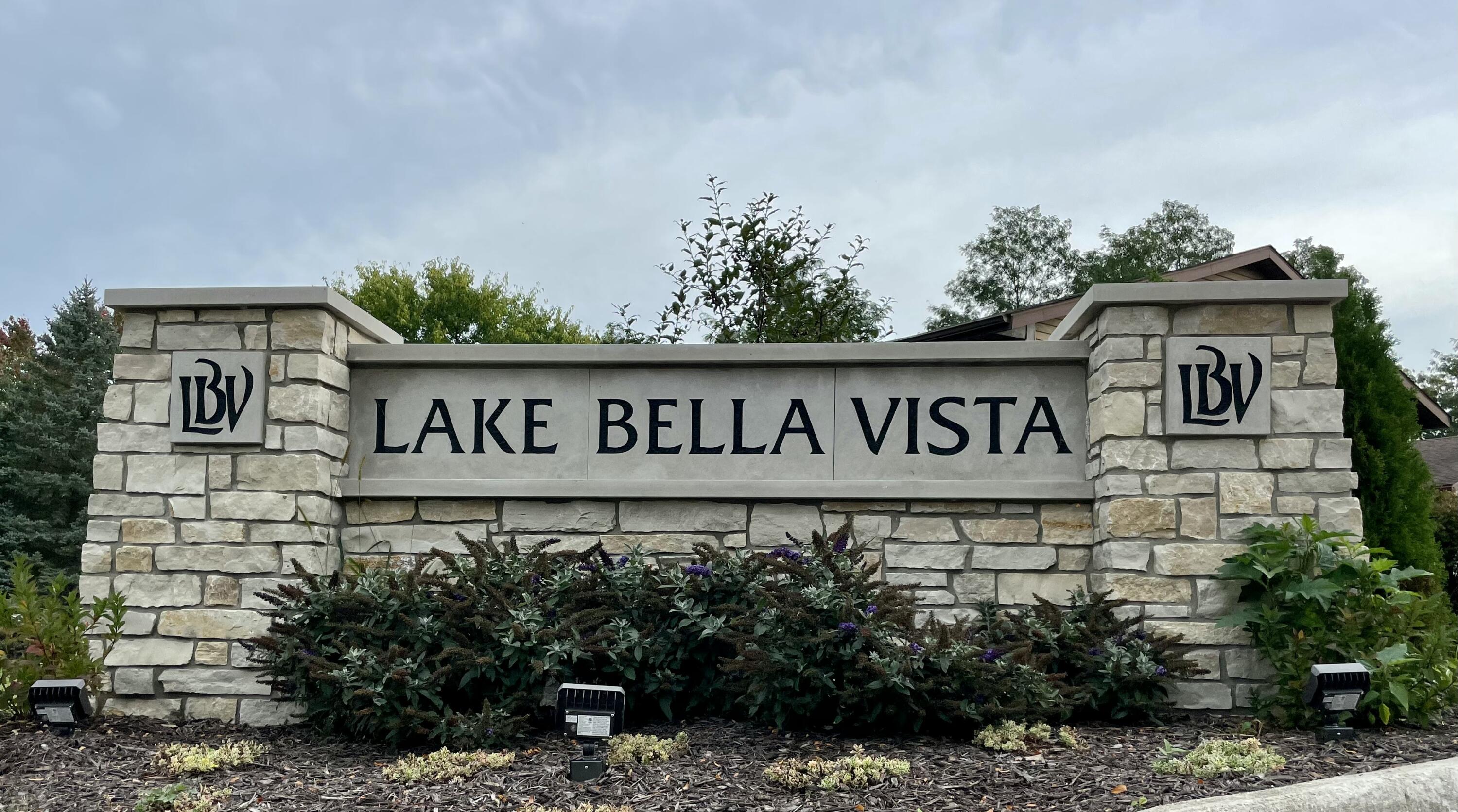 7034 S Cannon Place Drive NE Rockford MI 49341