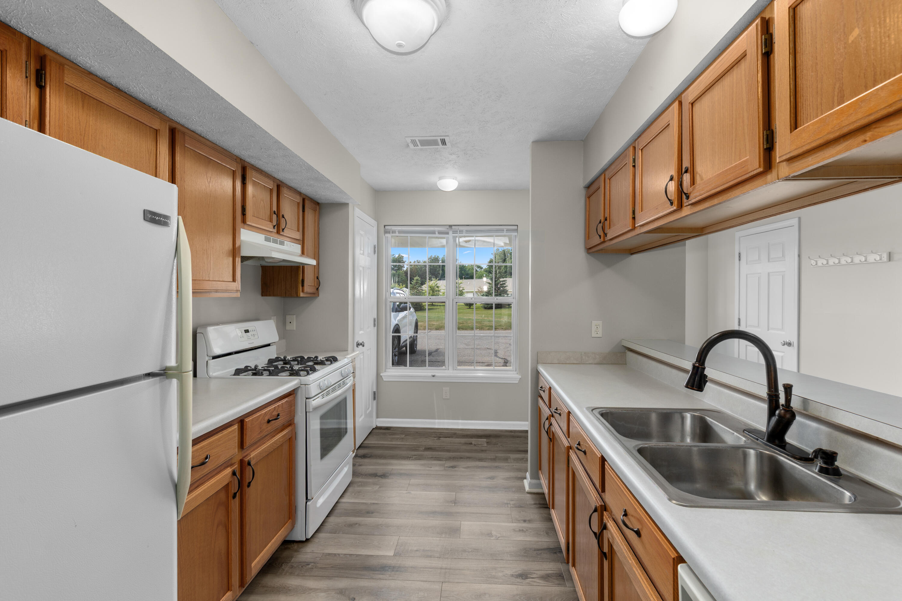 7034 S Cannon Place Drive NE Rockford MI 49341