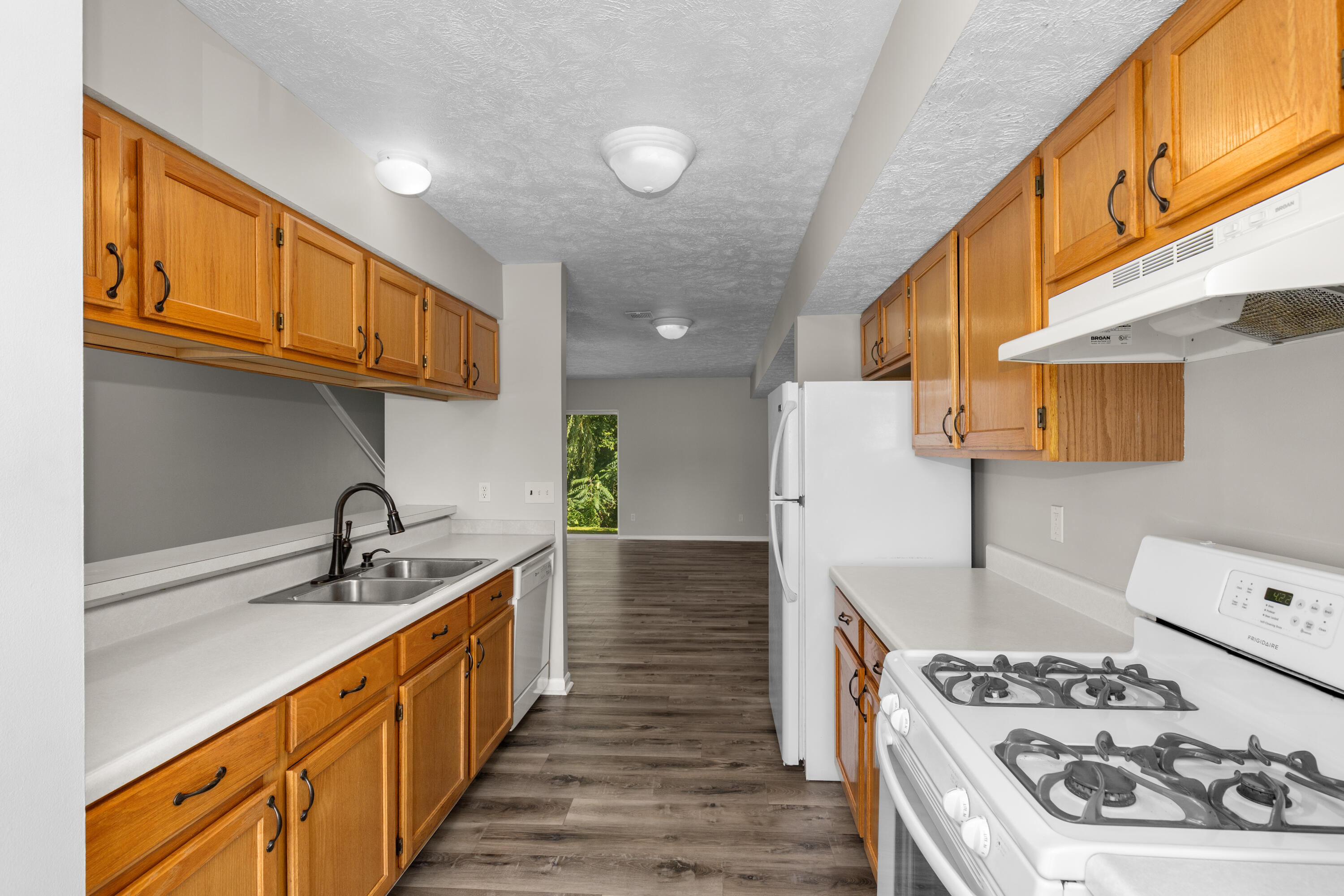 7034 S Cannon Place Drive NE Rockford MI 49341