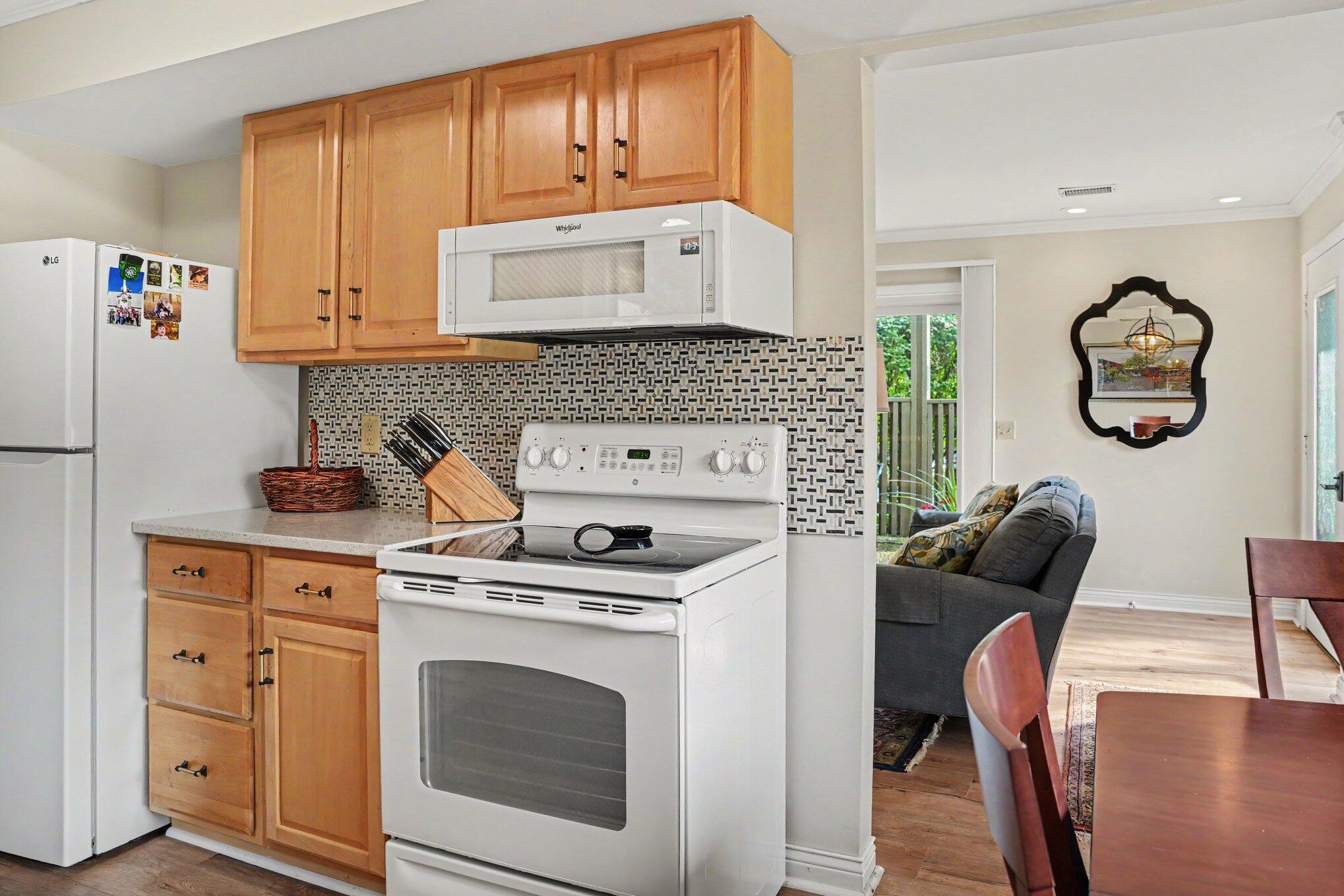 3814 Greenleaf Circle Kalamazoo MI 49008