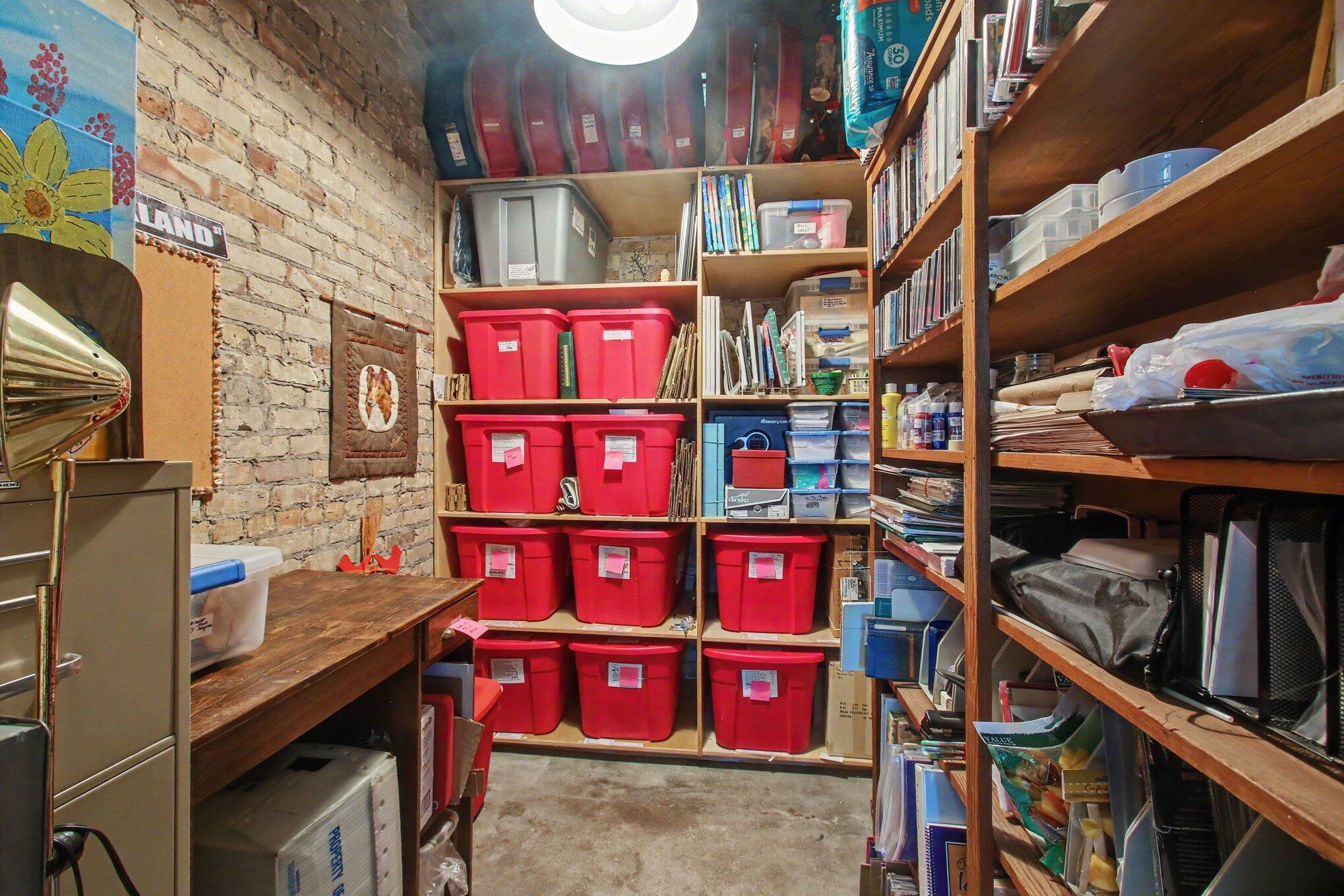 125 Elkenburg Street South Haven MI 49090