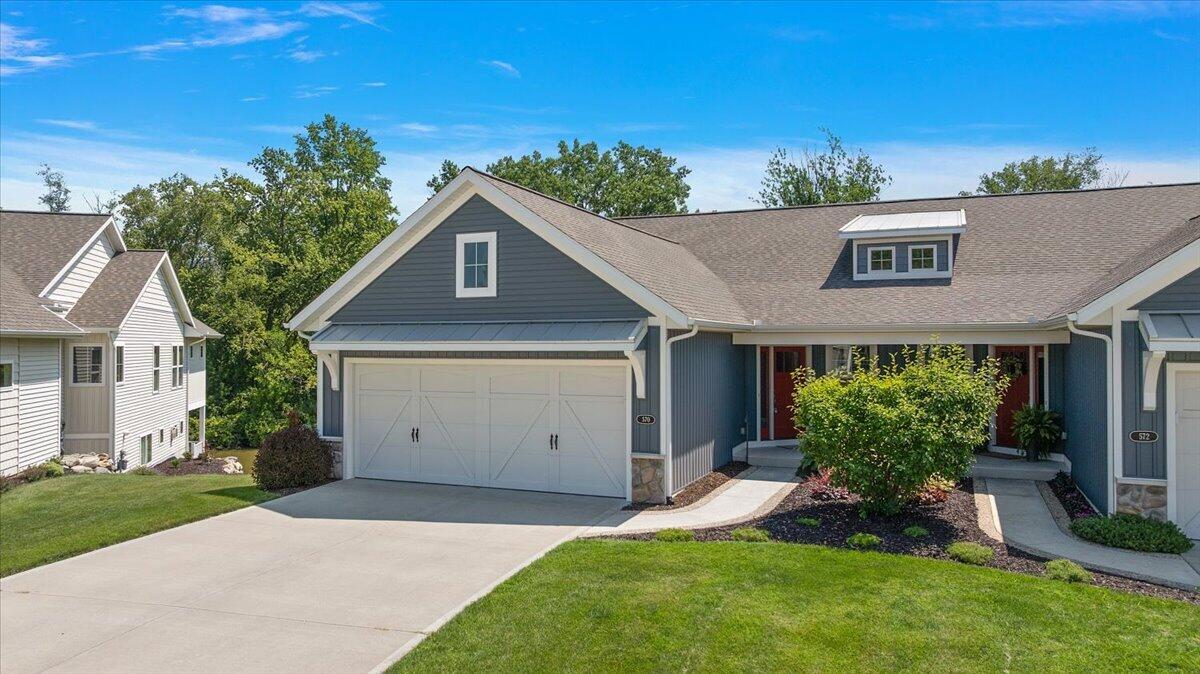 570 Riverbank Circle Zeeland MI 49464
