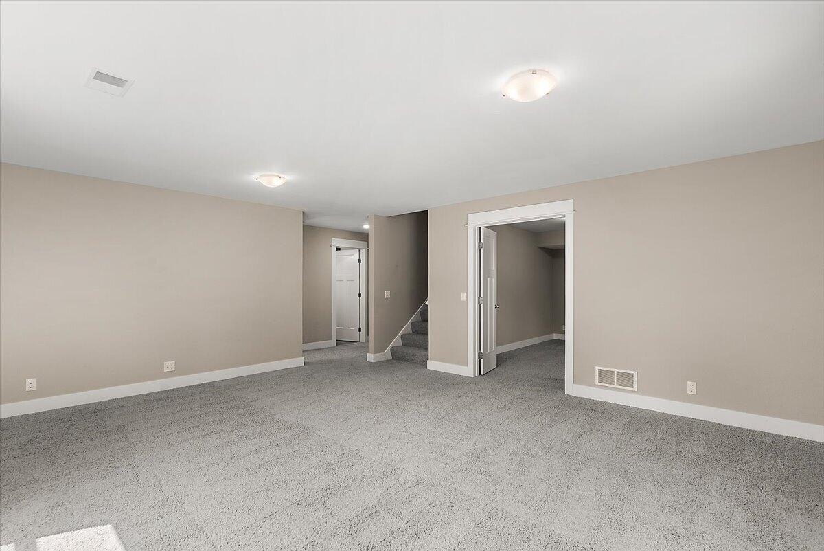 570 Riverbank Circle Zeeland MI 49464