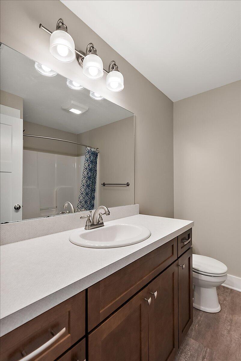 570 Riverbank Circle Zeeland MI 49464