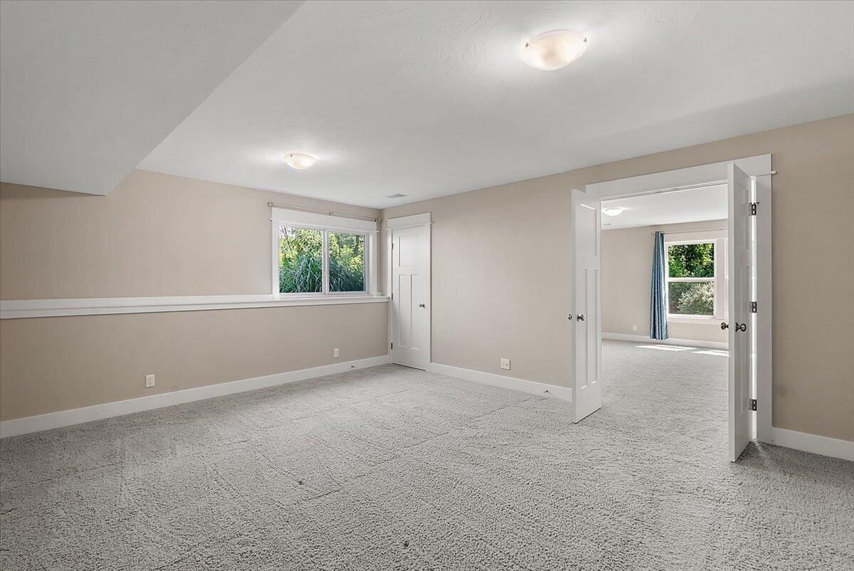 570 Riverbank Circle Zeeland MI 49464
