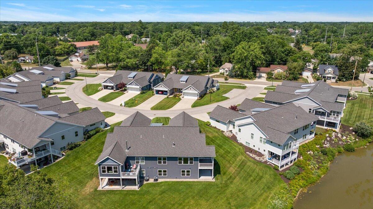 570 Riverbank Circle Zeeland MI 49464