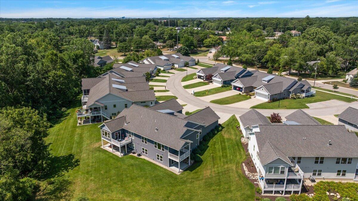 570 Riverbank Circle Zeeland MI 49464