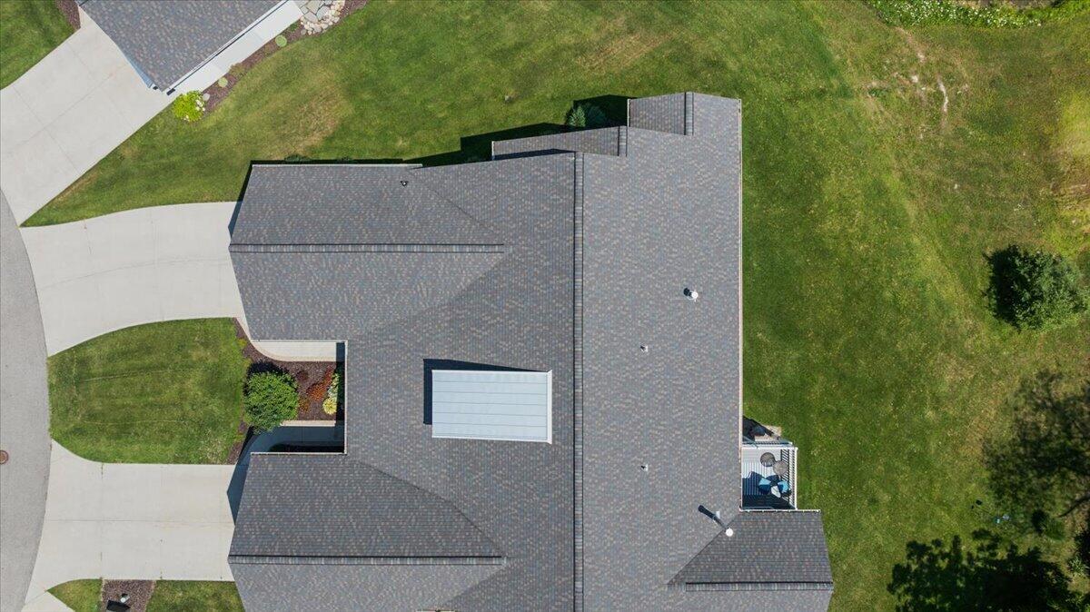 570 Riverbank Circle Zeeland MI 49464