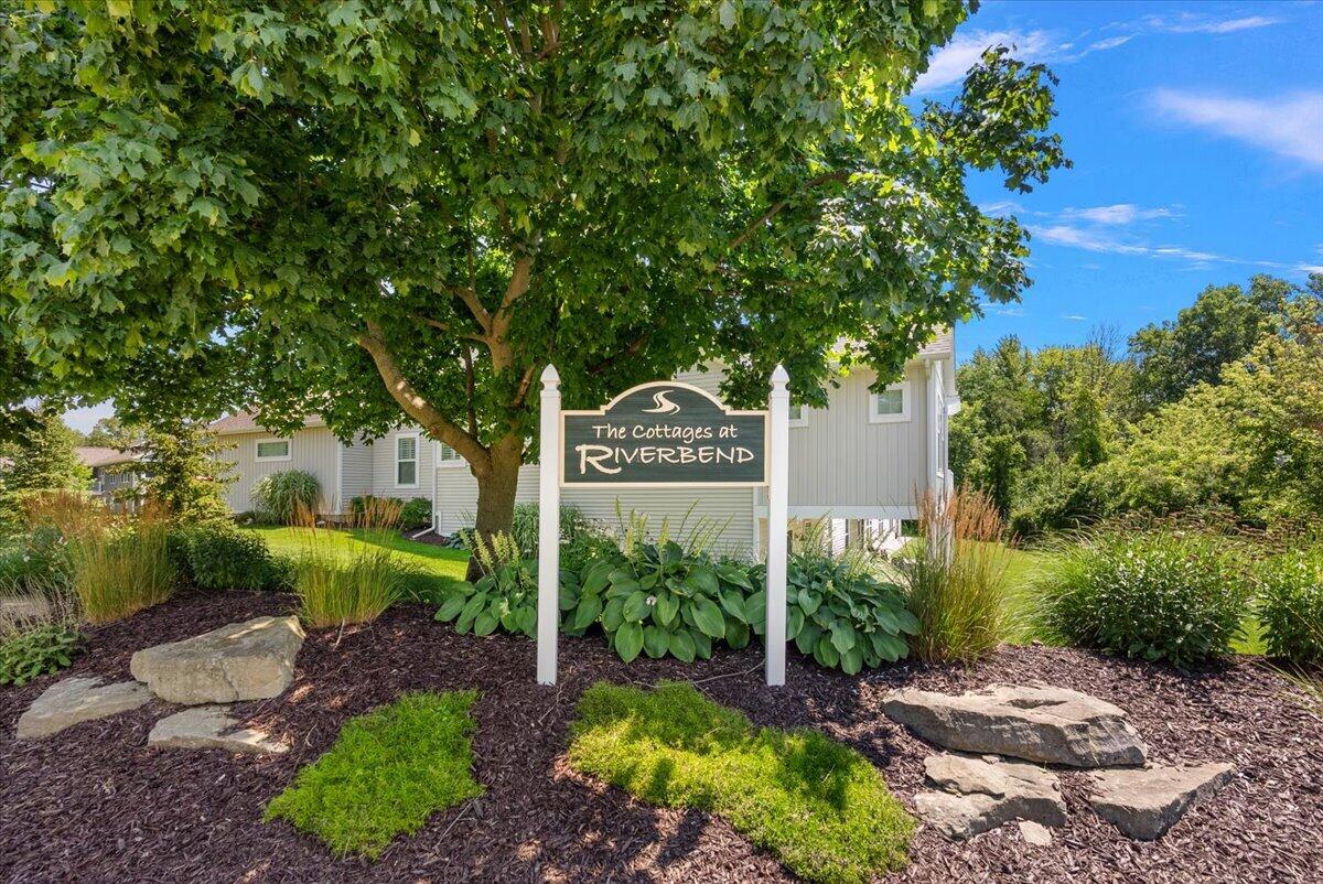 570 Riverbank Circle Zeeland MI 49464