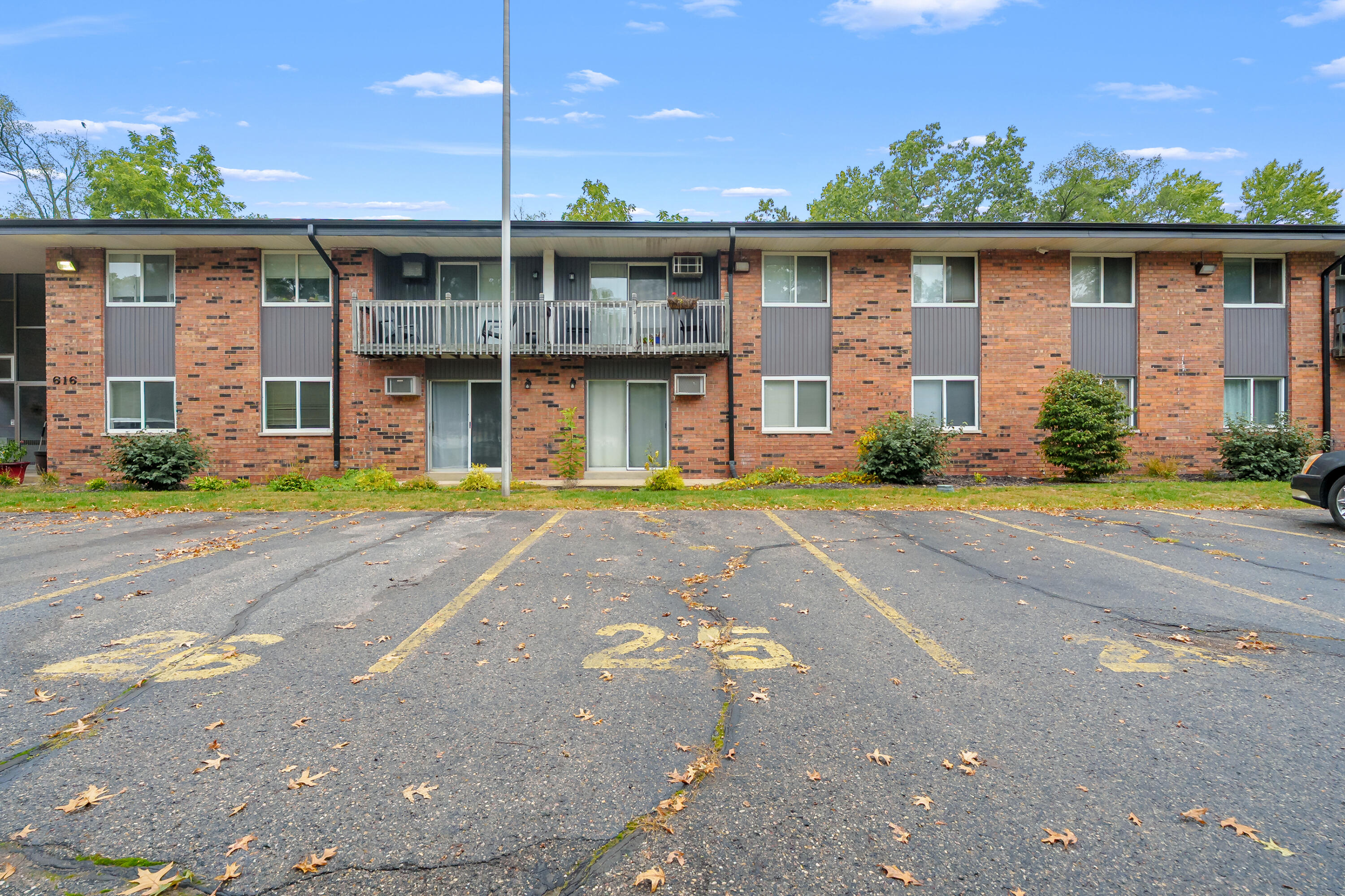616 Lynn Avenue Kalamazoo MI 49008