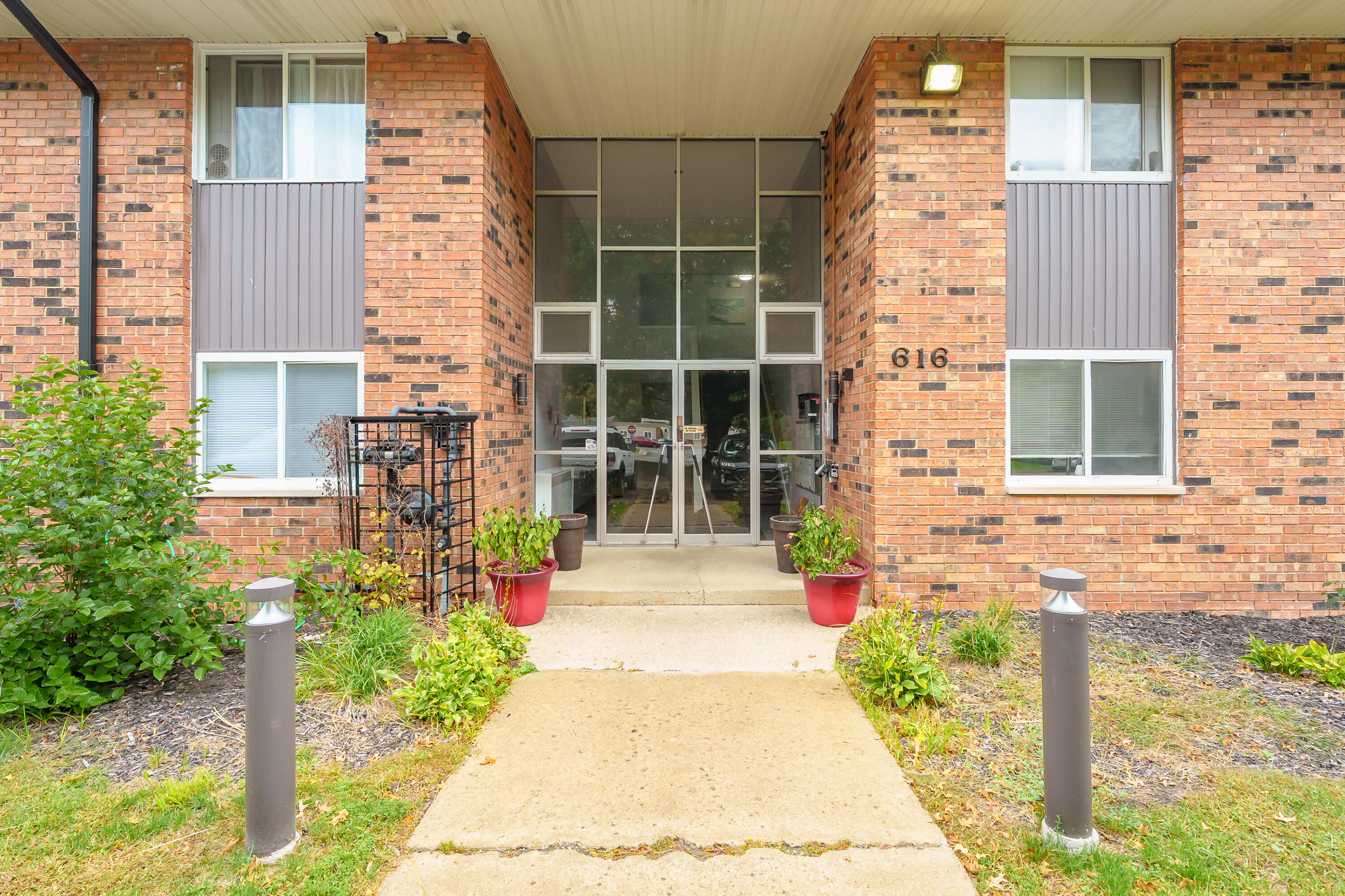 616 Lynn Avenue Kalamazoo MI 49008