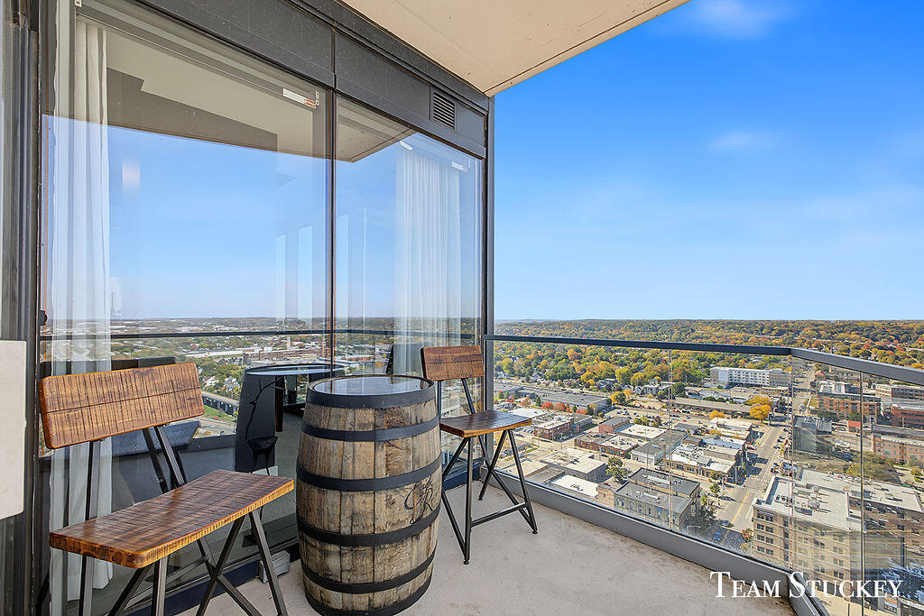 335 Bridge Street NW Grand Rapids MI 49504