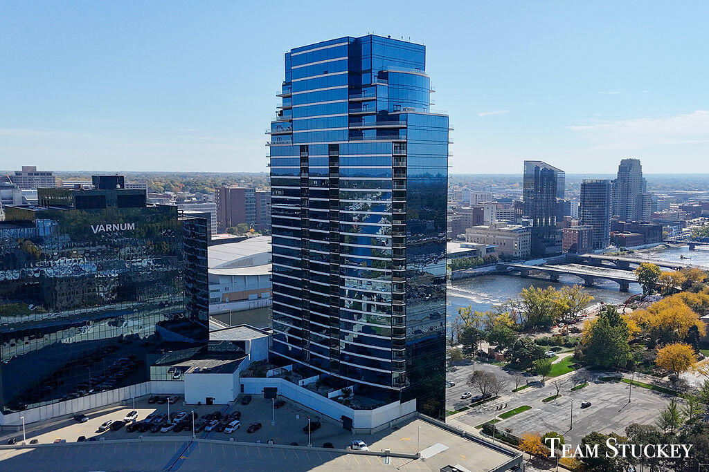 335 Bridge Street NW Grand Rapids MI 49504