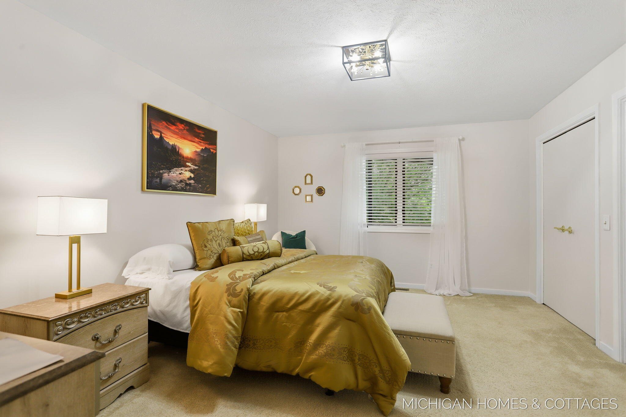 1644 Lakeview Drive Zeeland MI 49464