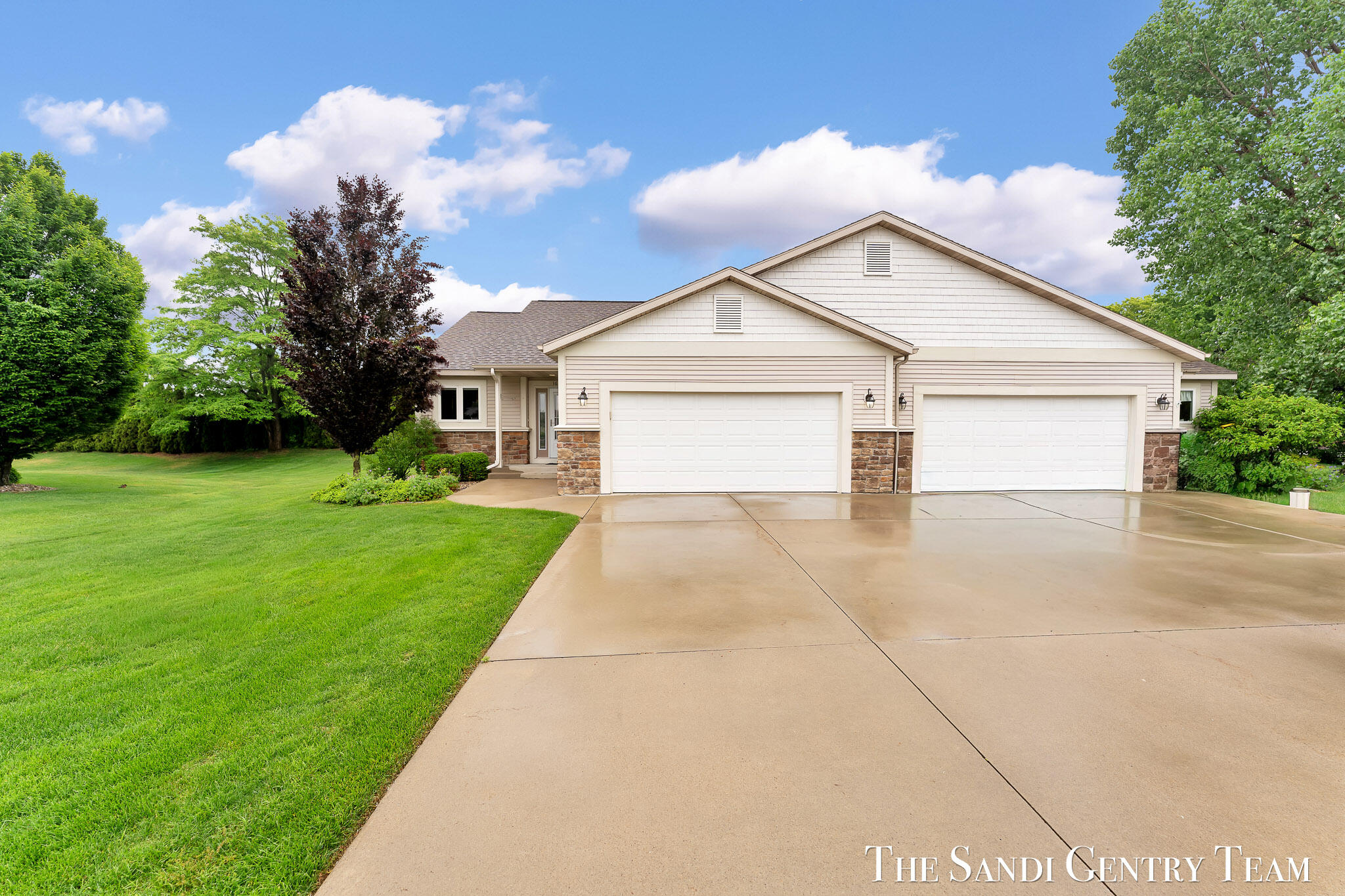 1630 Grevel Court Muskegon MI 49444
