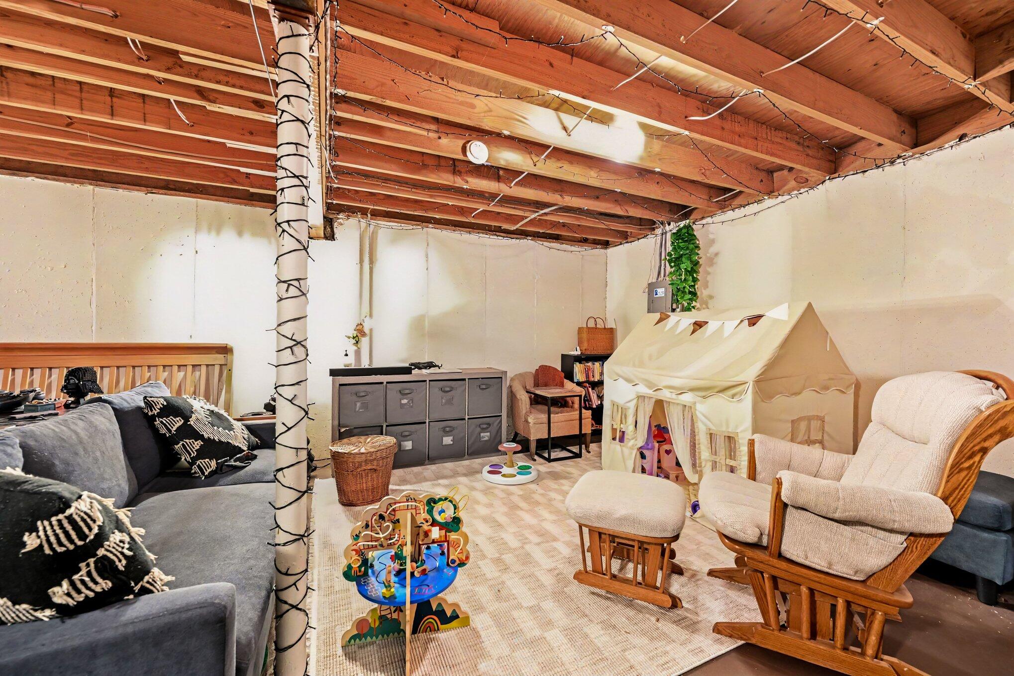 4863 Foxfire Trail Portage MI 49024