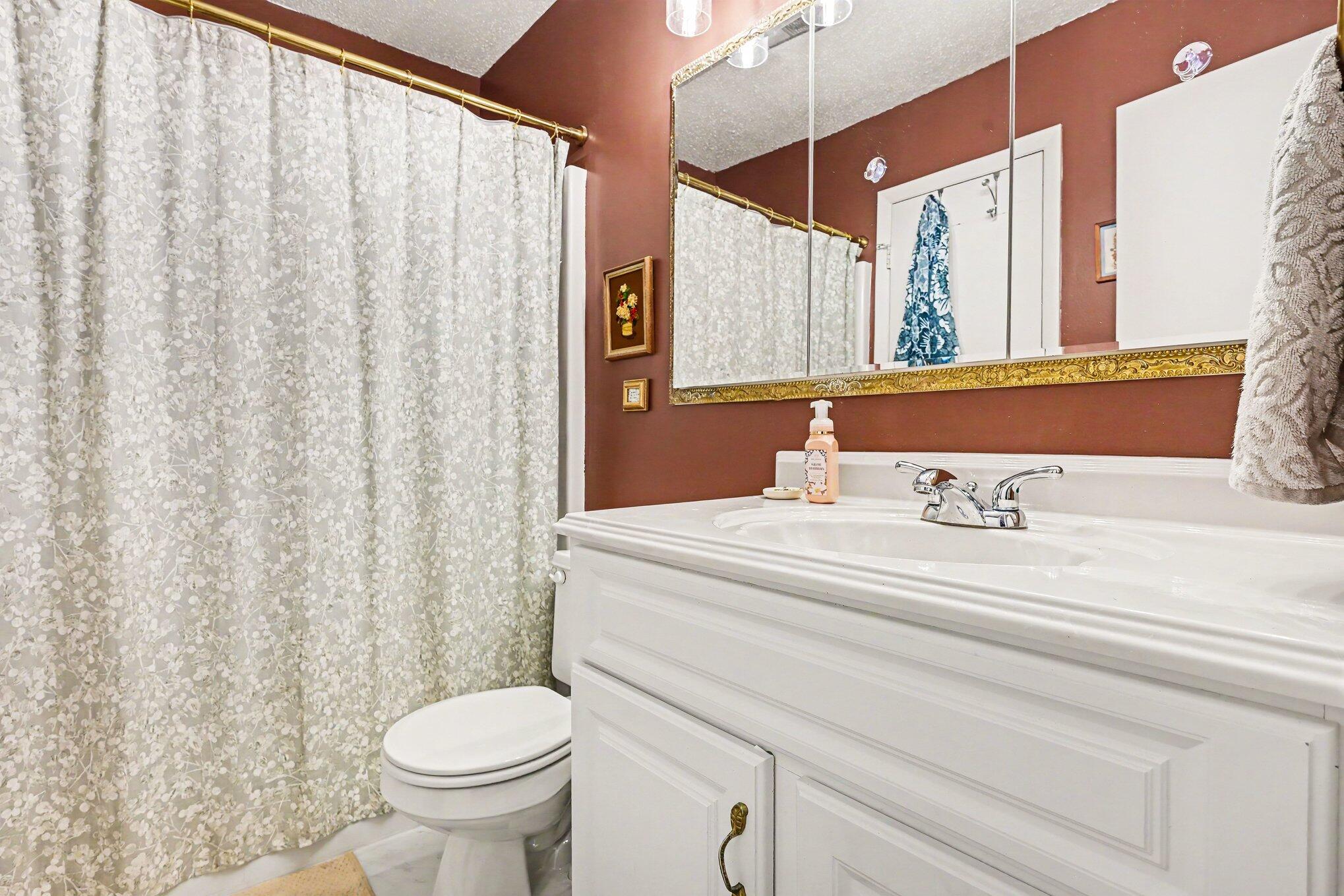 4863 Foxfire Trail Portage MI 49024