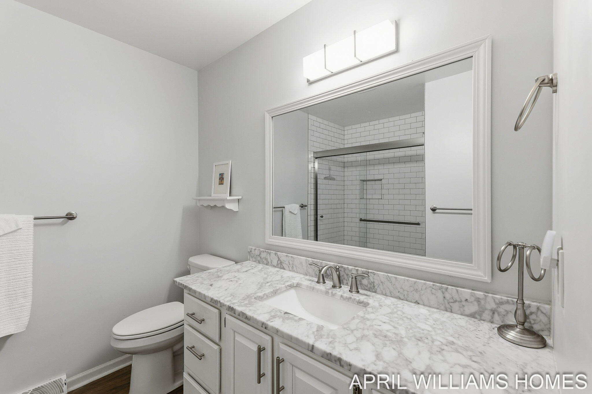 117 Shoreline Road Holland MI 49424