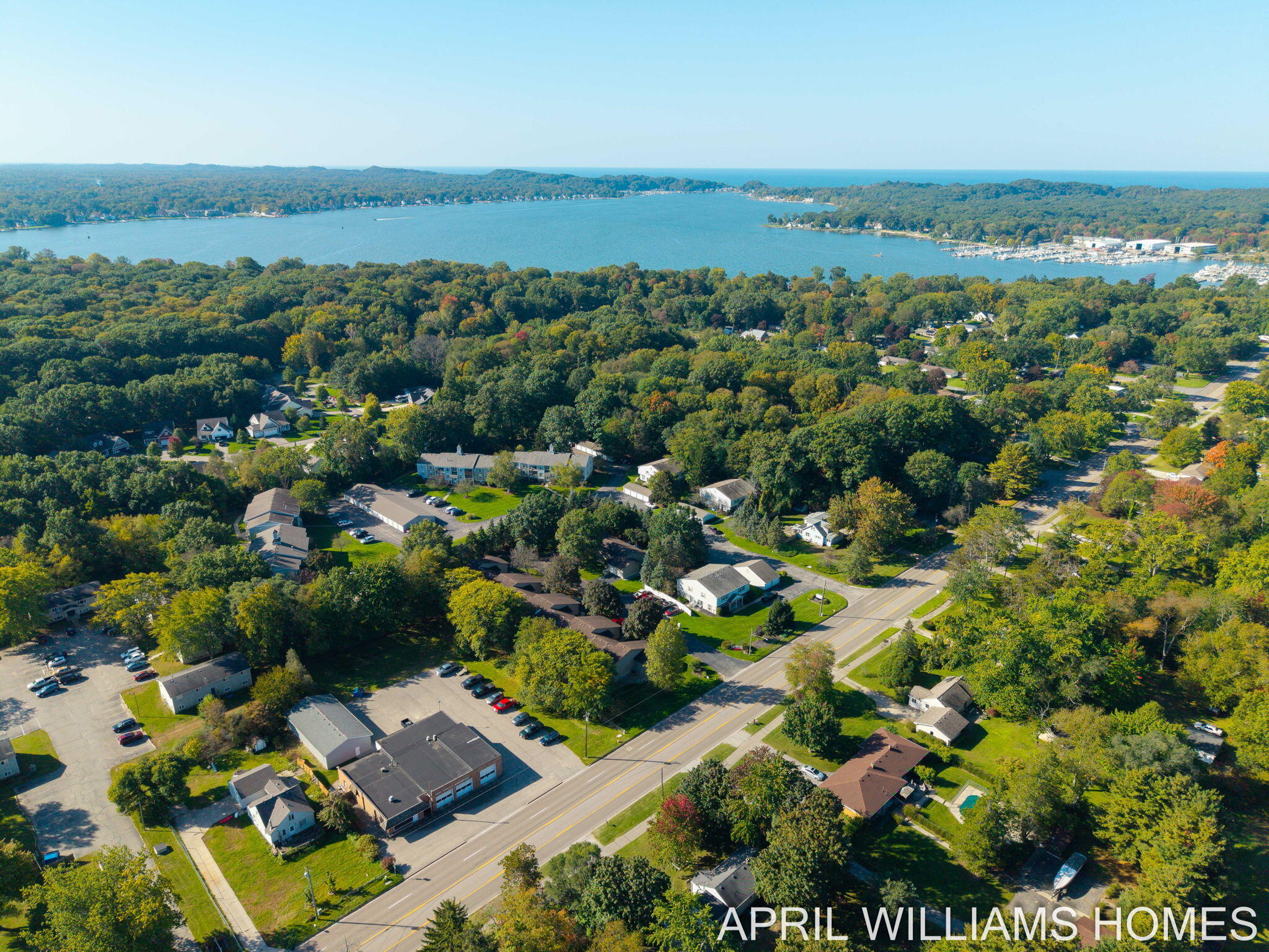 117 Shoreline Road Holland MI 49424