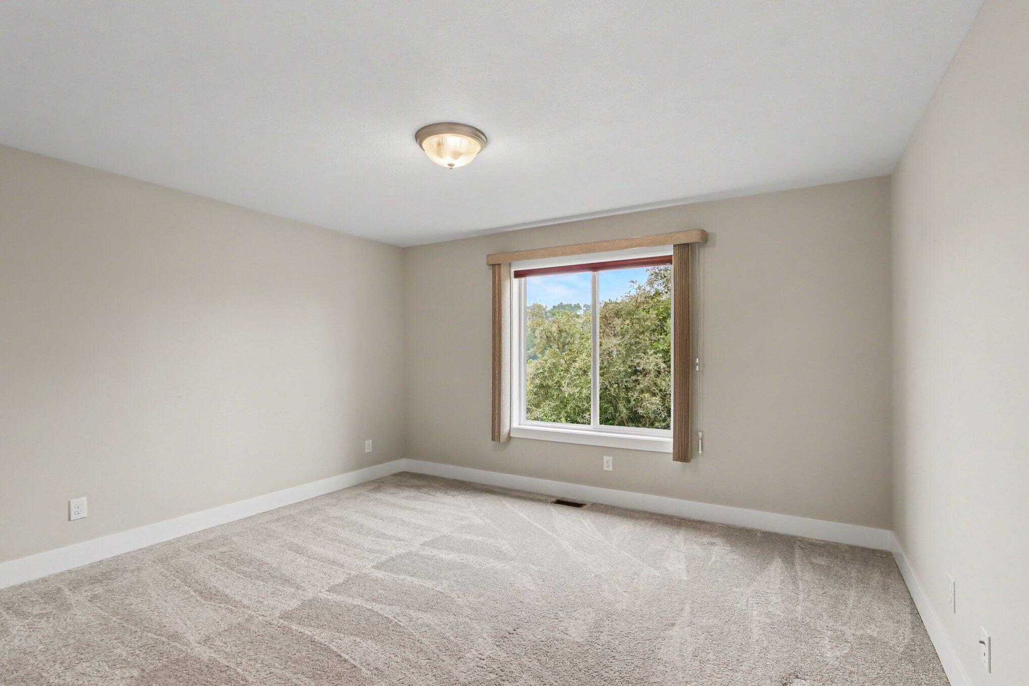 1243 S Village Circle Kalamazoo MI 49009