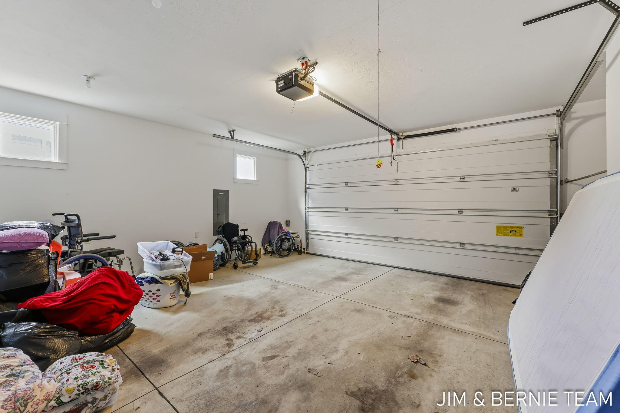 1074 Barrington NW Grand Rapids MI 49534