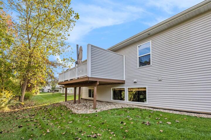 194 Hickory Valley Drive Kalamazoo MI 49009