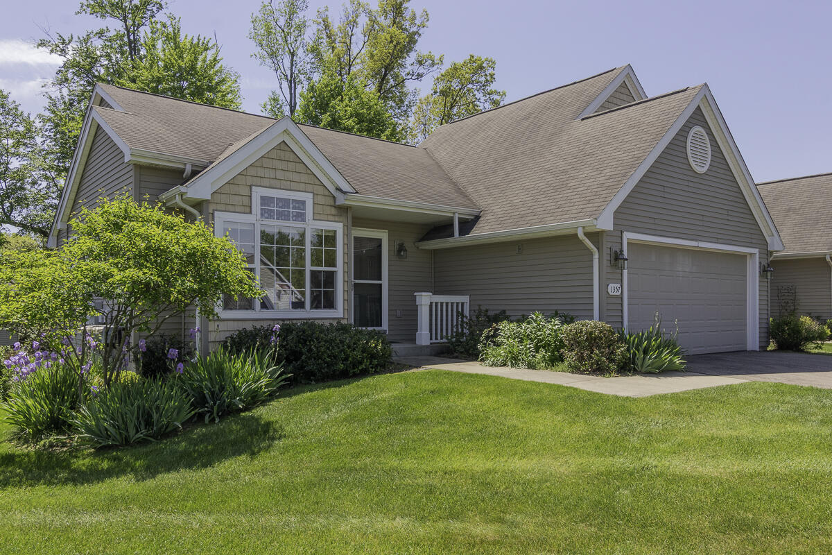 1357 Harrier Ridge Kalamazoo MI 49009