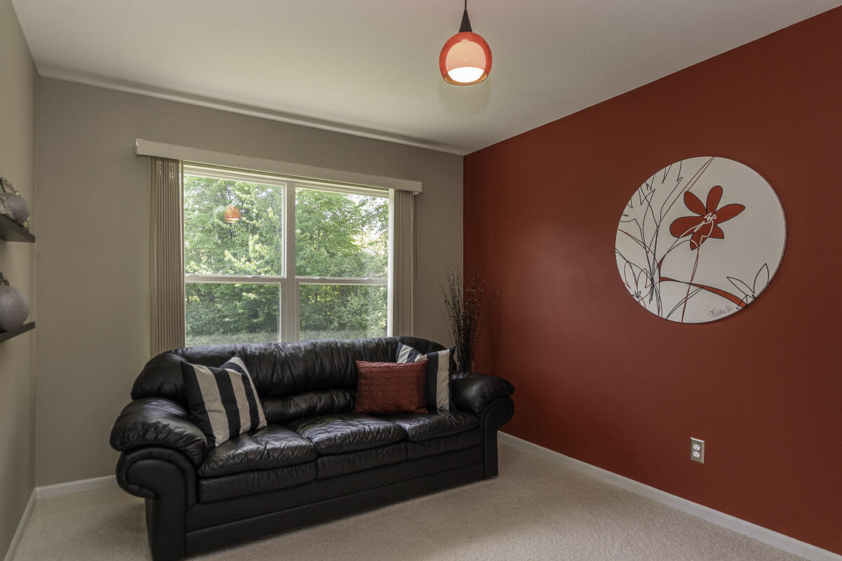 1357 Harrier Ridge Kalamazoo MI 49009