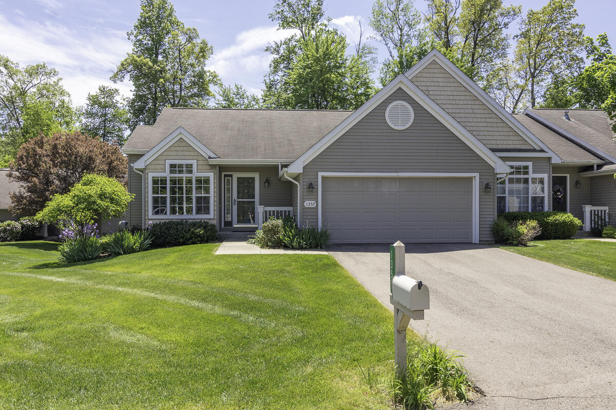 1357 Harrier Ridge Kalamazoo MI 49009