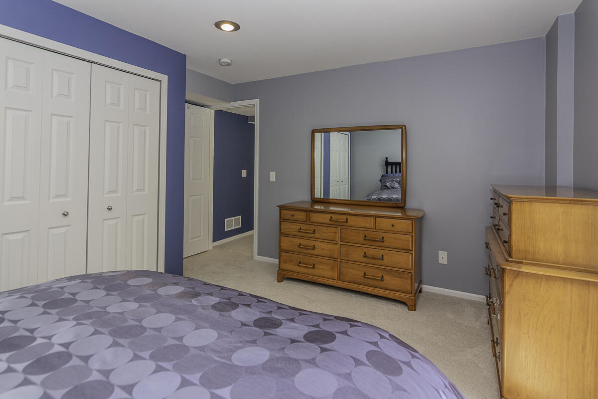 1357 Harrier Ridge Kalamazoo MI 49009