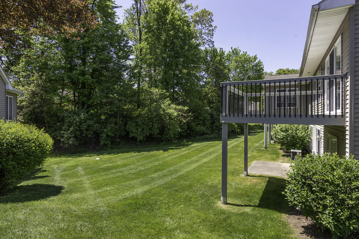 1357 Harrier Ridge Kalamazoo MI 49009