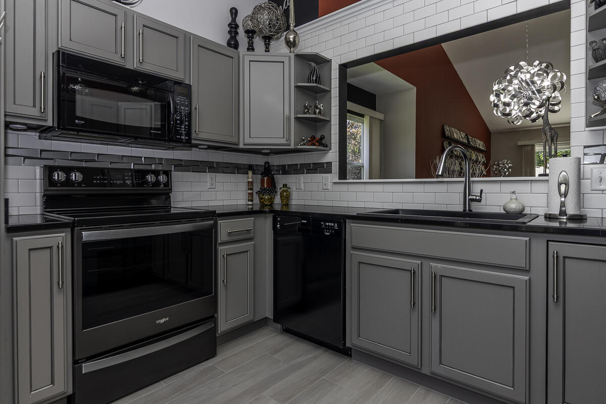 1357 Harrier Ridge Kalamazoo MI 49009