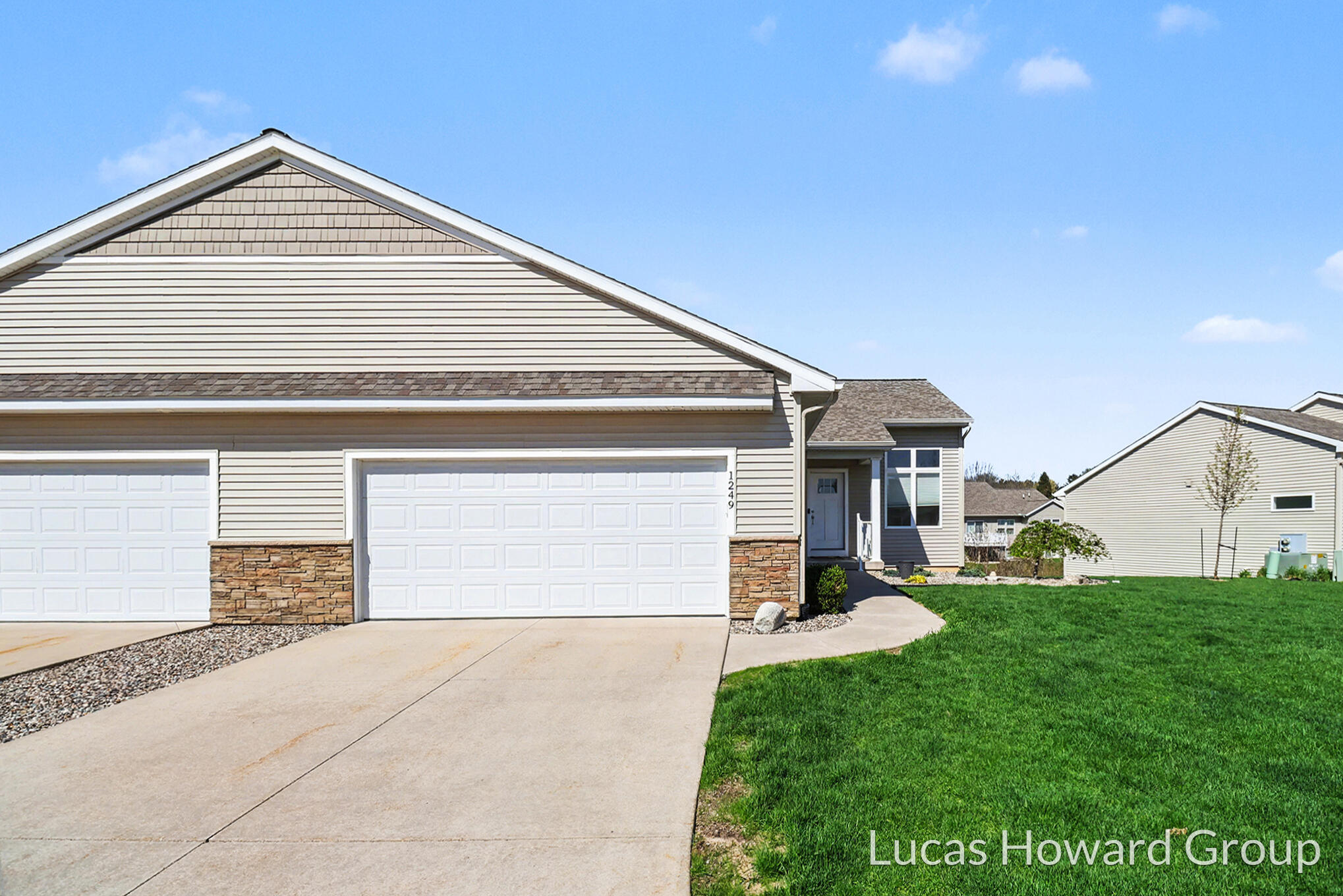 1249 S Village Circle Kalamazoo MI 49009