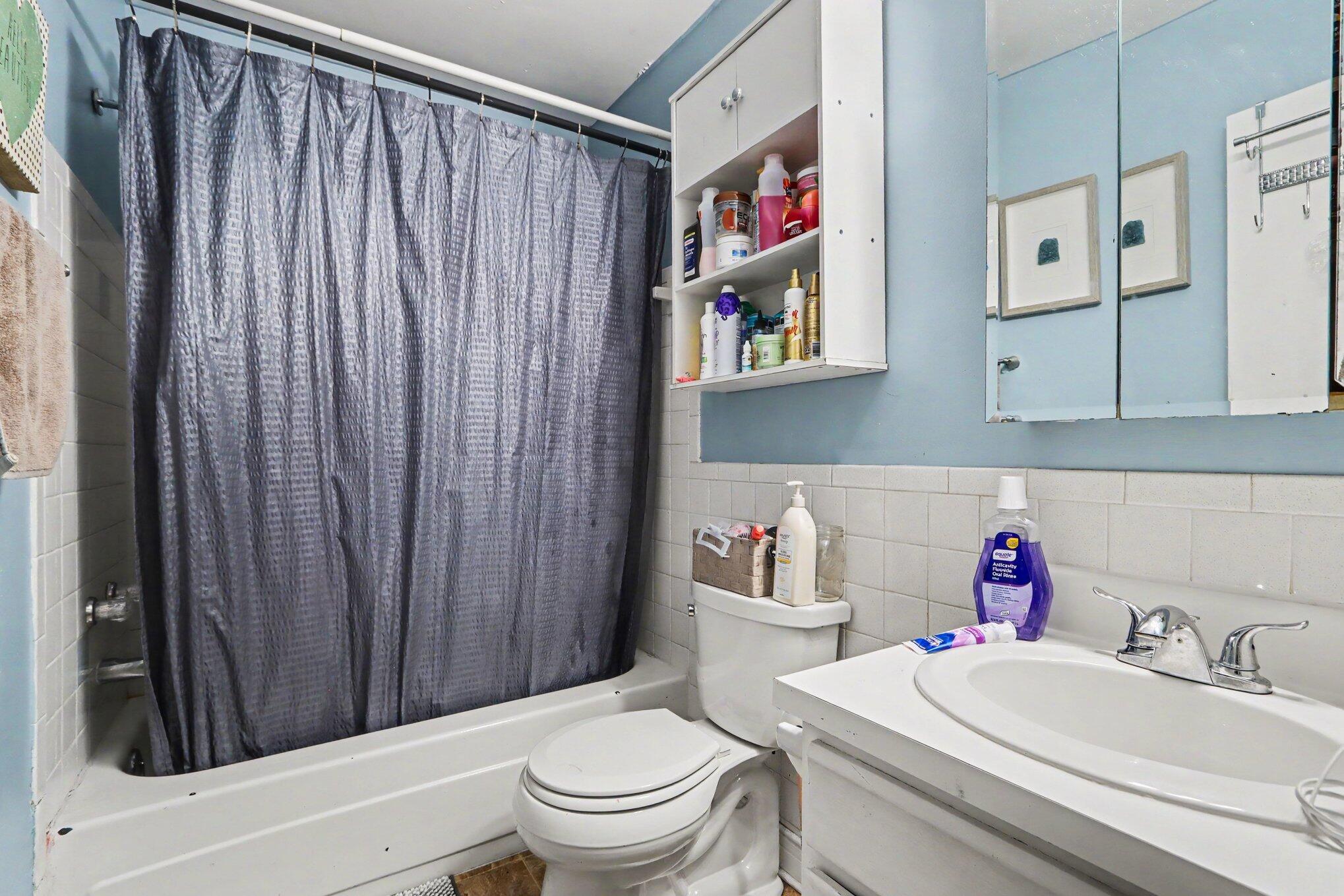 3417 Kenbrooke Court Kalamazoo MI 49006