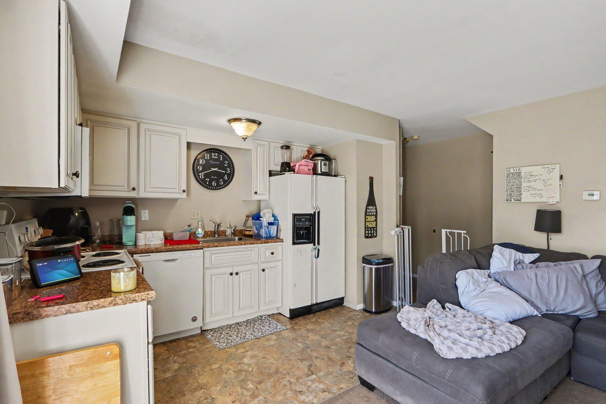 3417 Kenbrooke Court Kalamazoo MI 49006