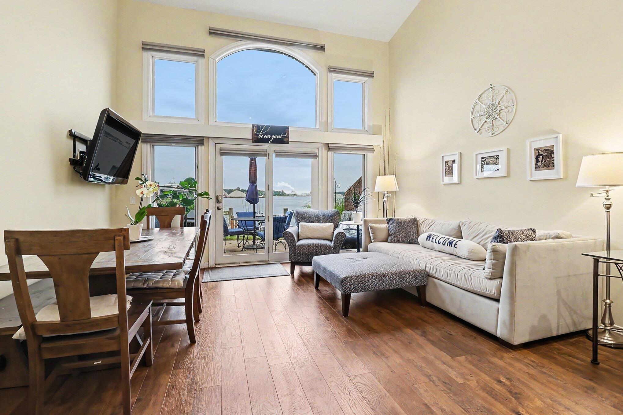 84 Harbor Drive Ludington MI 49431
