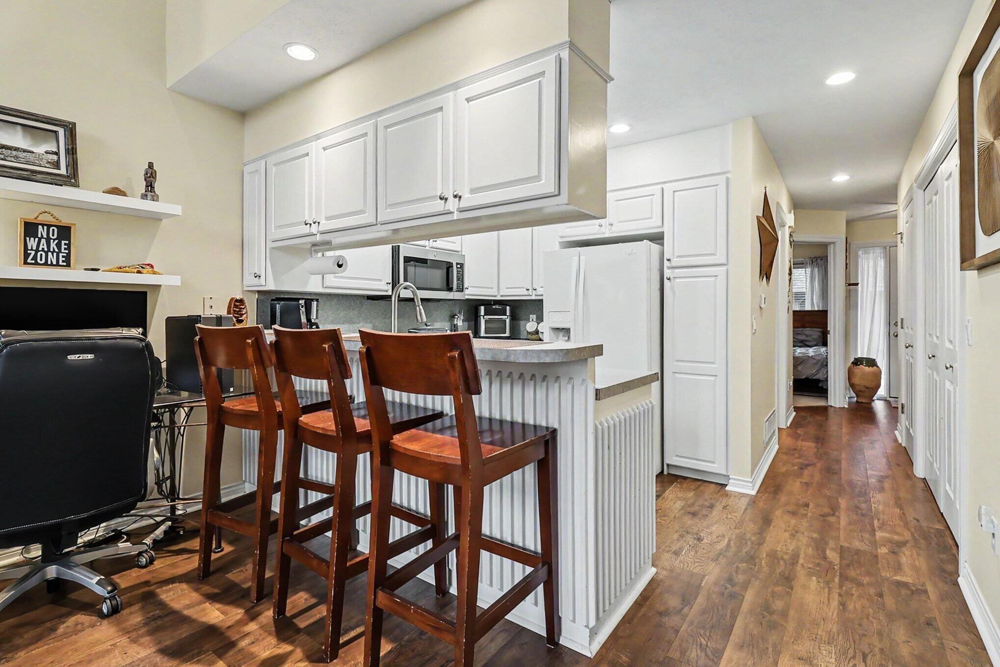84 Harbor Drive Ludington MI 49431