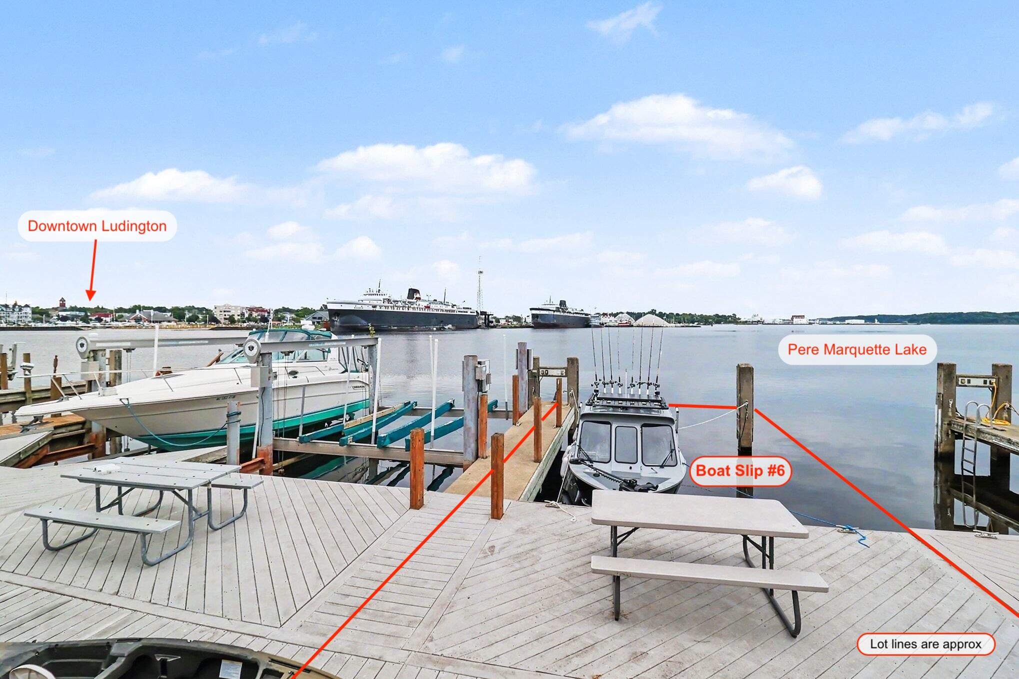 84 Harbor Drive Ludington MI 49431