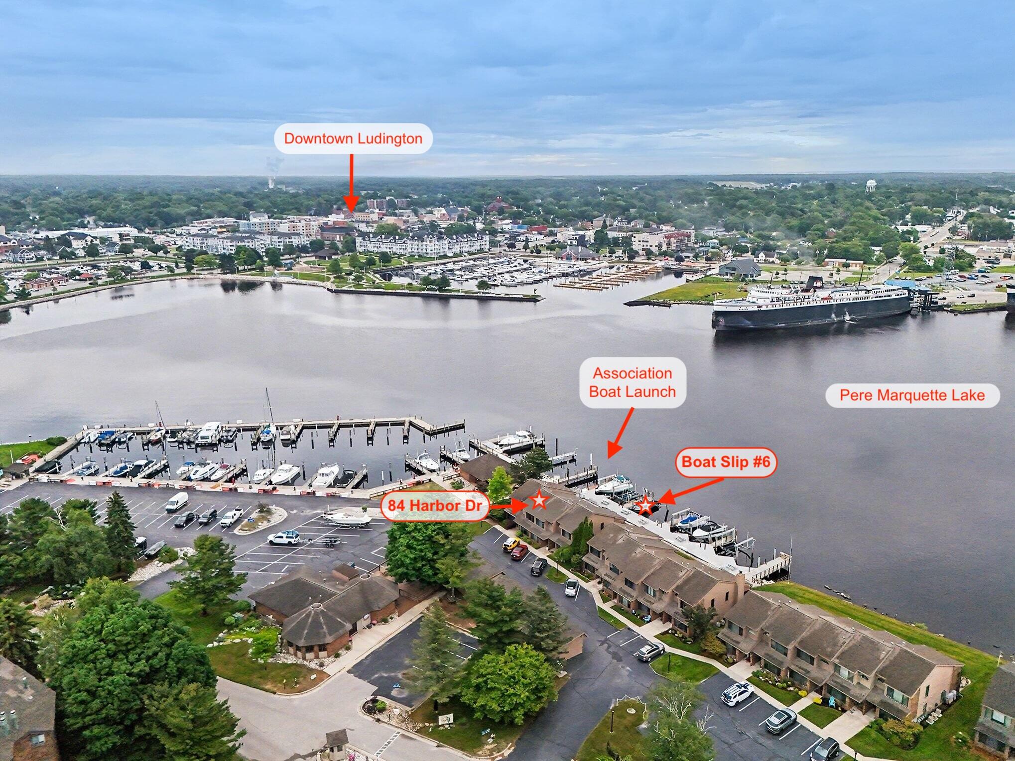 84 Harbor Drive Ludington MI 49431