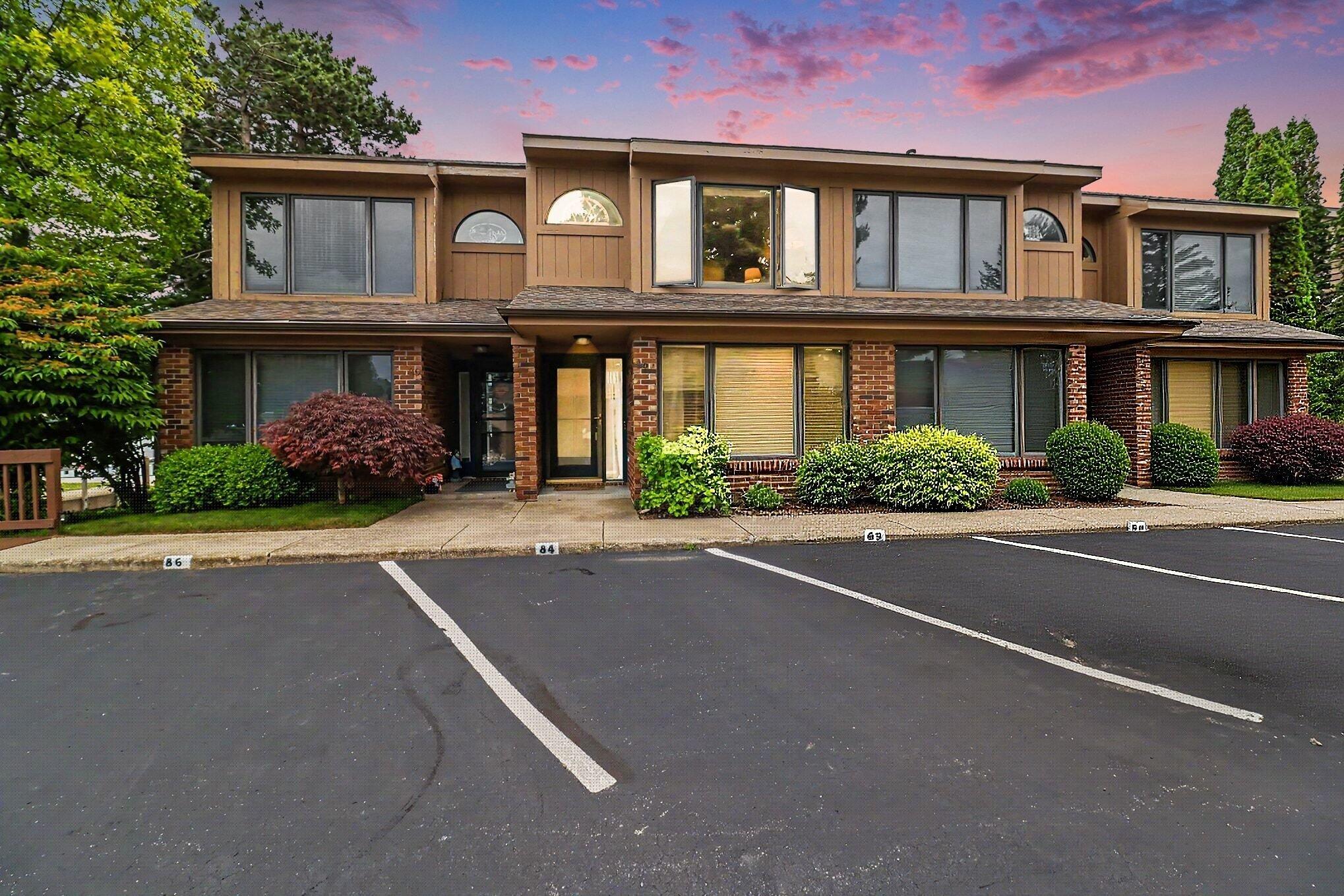 84 Harbor Drive Ludington MI 49431