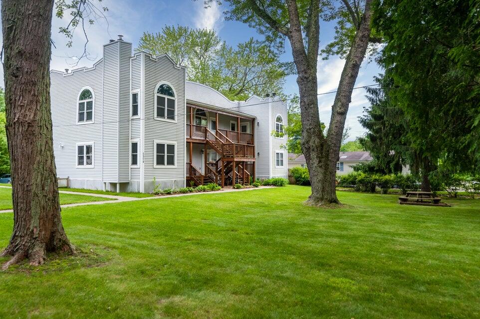 7374 North Shore Drive South Haven MI 49090