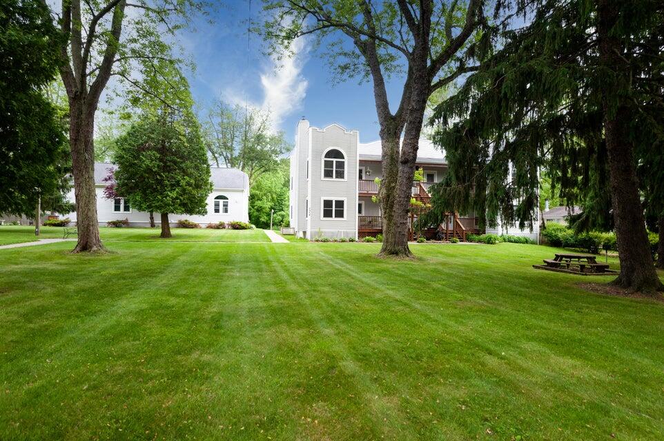 7374 North Shore Drive South Haven MI 49090
