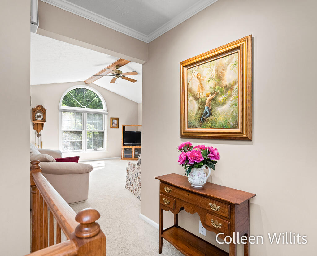 31 Skyline Circle NW Grand Rapids MI 49504