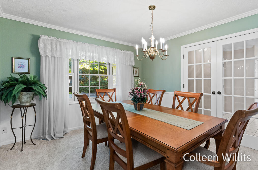 31 Skyline Circle NW Grand Rapids MI 49504