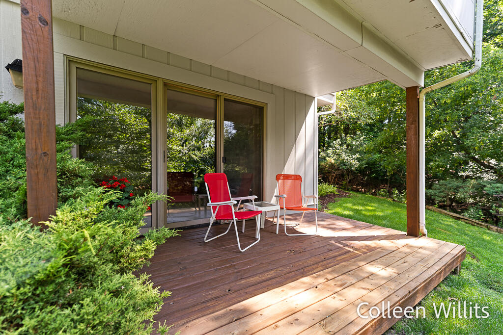 31 Skyline Circle NW Grand Rapids MI 49504