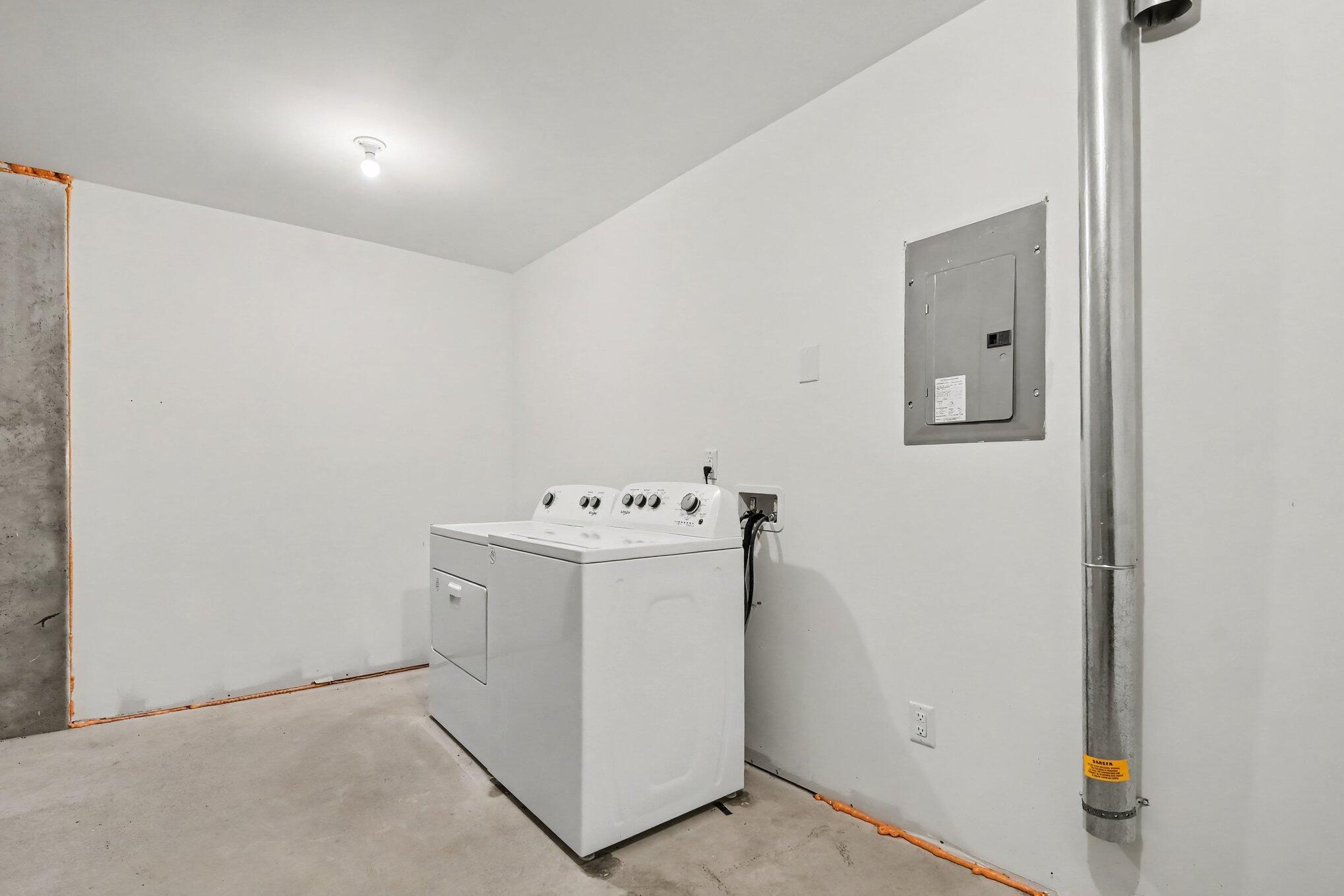 6011 Port View Drive SE Grand Rapids MI 49512